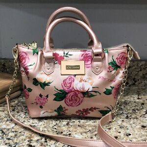 Betsey Johnson Floral Satchel Is Sweet, Features Crossbody Strap  | EUC